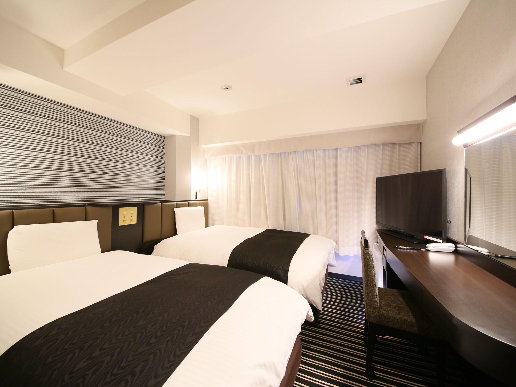 Apa Hotel Shinjuku Gyoemmae Τόκιο Εξωτερικό φωτογραφία